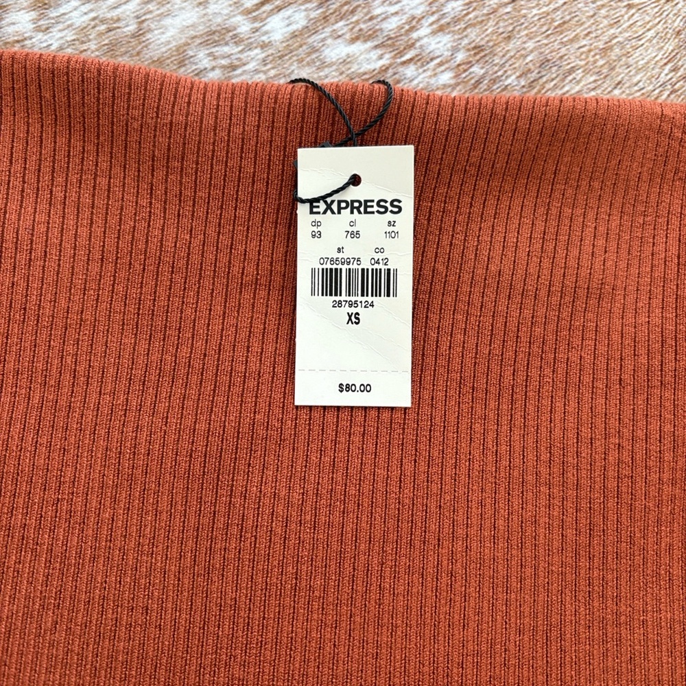 NWT Express Rust Skirt Set with Ruffle Hem - Picture 4 of 6